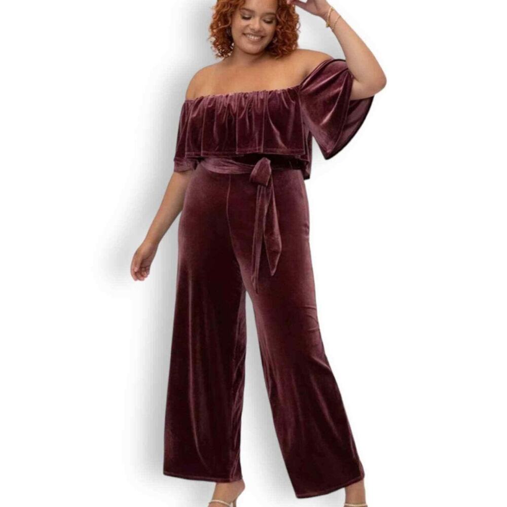 Eloquii Jumpsuit Women's Size 20 Burgundy Velvet One Piece Off the Shoulder‎